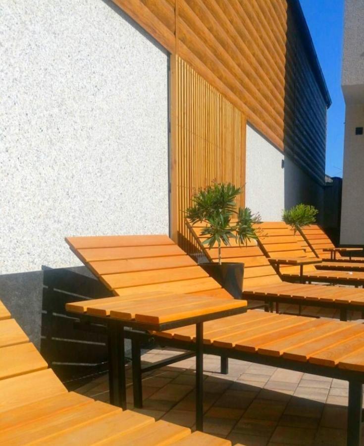Ainlan Hotel Сухуми Екстериор снимка