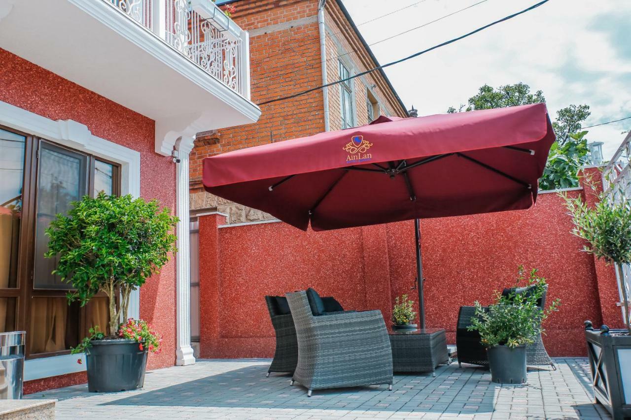 Ainlan Hotel Сухуми Екстериор снимка